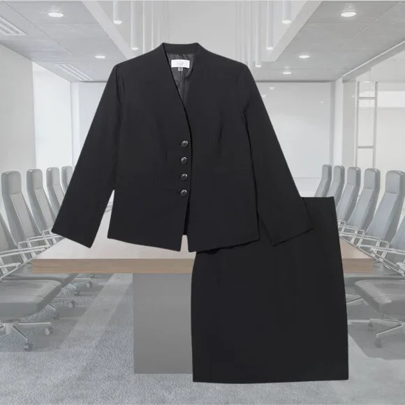 NWT - Four Button Collarless Jacket and Slim Skirt Suit Set - #50041991 - Picture 2 of 9